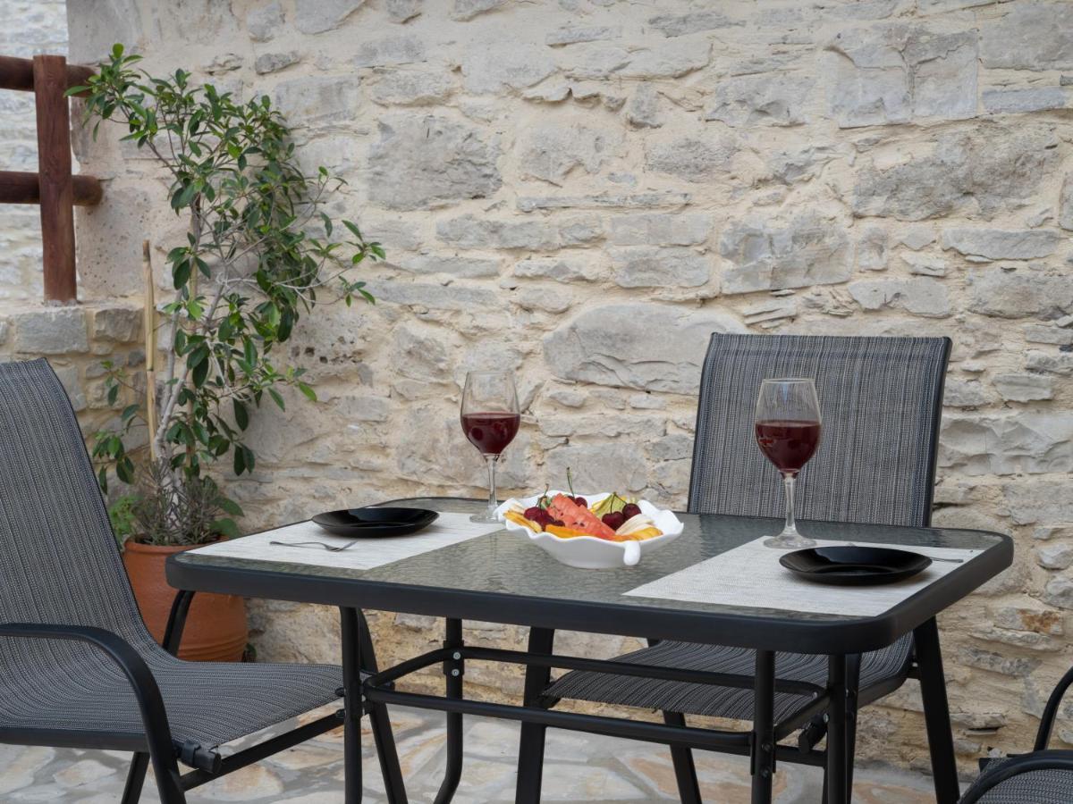 Draganigo Luxury Stone Houses 40 Min From Matala Ano Moulia Buitenkant foto