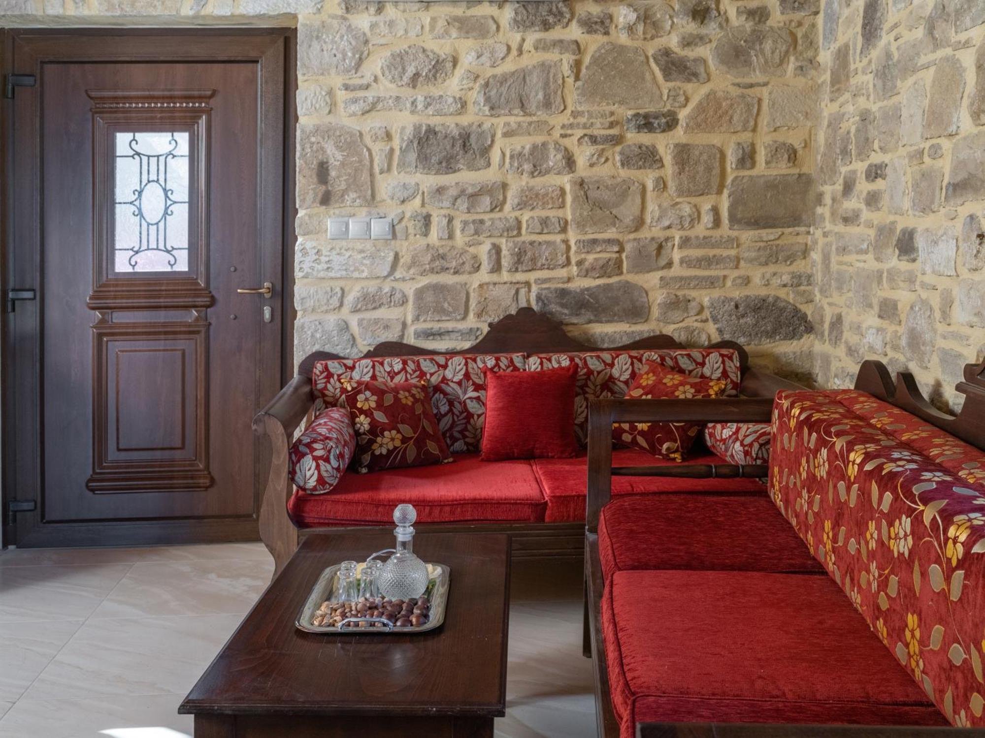 Draganigo Luxury Stone Houses 40 Min From Matala Ano Moulia Buitenkant foto